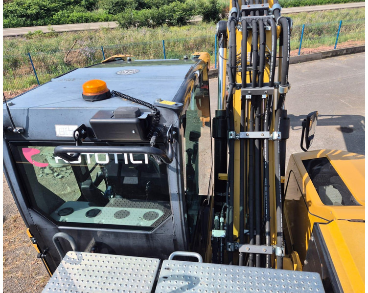 Mobilbagger Caterpillar M315F: das Bild 10