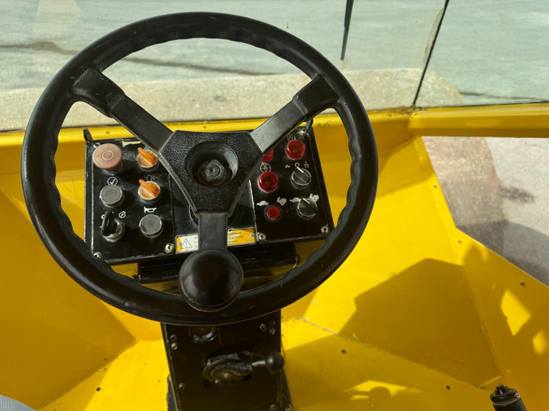 Dynapac CA250D - Walzen: das Bild 2 Dynapac CA250D - Walzen: das Bild 2