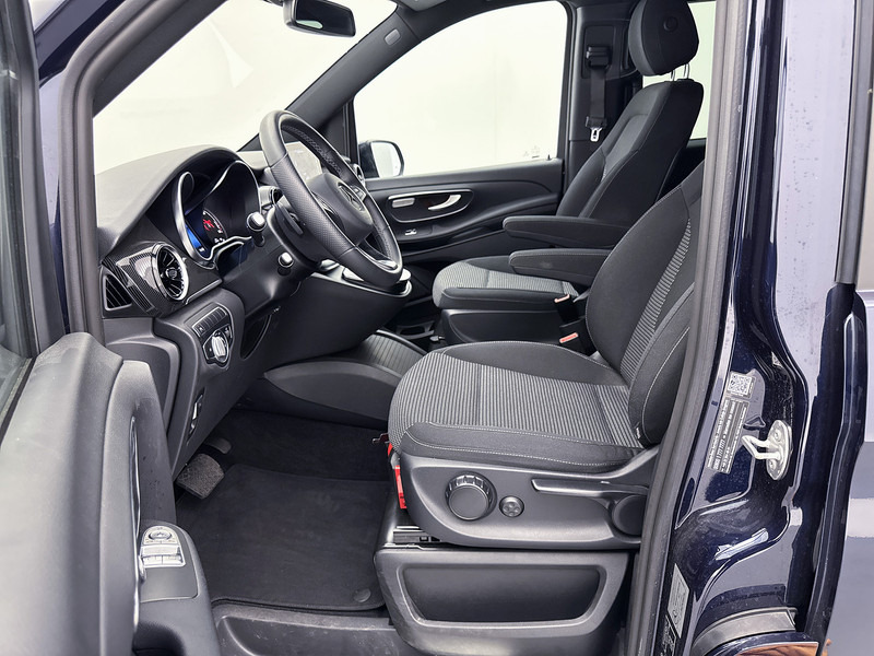 Kleinbus, Elektrobus Mercedes-Benz EQV 300 L2 Business Solution 7-Persoons Taxi goedkeuring Led MBUX Climate Control: das Bild 16