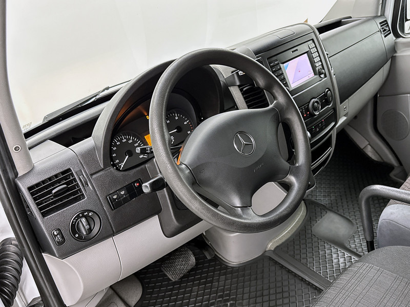 Mercedes-Benz Sprinter 314 2.2 CDI L2H2 Automaat Trekhaak Navigatie Storevan Inrichting Achteruitrijcamera Cruise Control - Kastenwagen: das Bild 5 Mercedes-Benz Sprinter 314 2.2 CDI L2H2 Automaat Trekhaak Navigatie Storevan Inrichting Achteruitrijcamera Cruise Control - Kastenwagen: das Bild 5