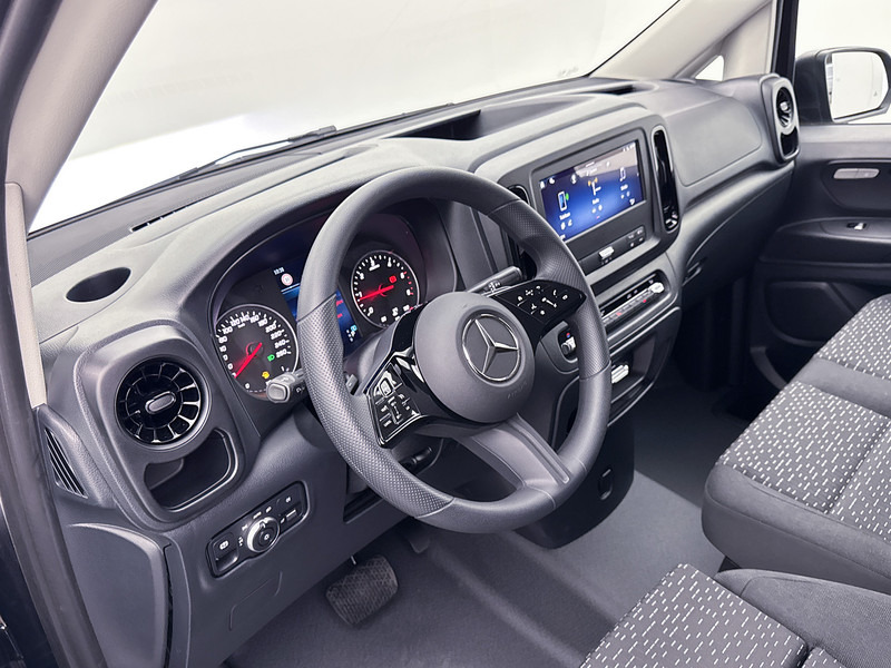 Mercedes-Benz Vito Vito 116 Lang Trekhaak LED Achteruitrijcamera Betimmering Cruise Control - Kastenwagen: das Bild 5 Mercedes-Benz Vito Vito 116 Lang Trekhaak LED Achteruitrijcamera Betimmering Cruise Control - Kastenwagen: das Bild 5