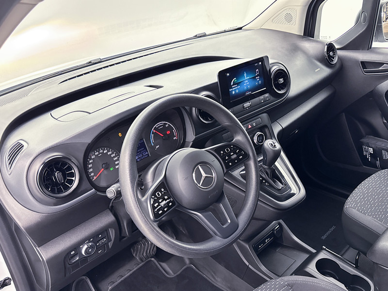 Mercedes-Benz eCitan L1 Pro 51 kWh Achteruitrijcamera Apple Carplay/Android Auto Cruise Control - Kleintransporter, Elektro-Transporter: das Bild 5 Mercedes-Benz eCitan L1 Pro 51 kWh Achteruitrijcamera Apple Carplay/Android Auto Cruise Control - Kleintransporter, Elektro-Transporter: das Bild 5