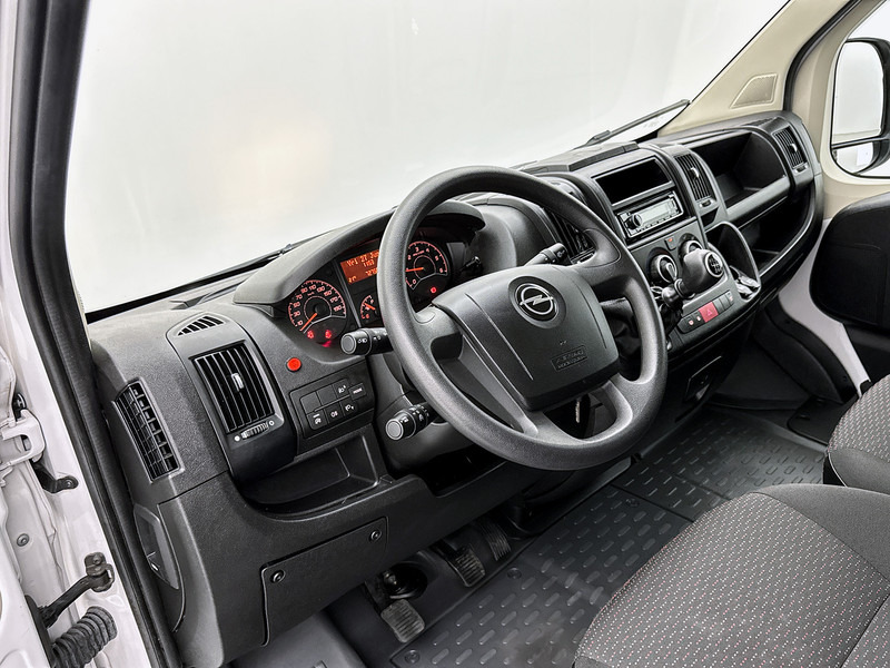 Opel Movano 2.2D 140pk Bakwagen met Laadklep Achteruitrijcamera Cruise Control Meubelbak D'Hollandia klep - Koffer Transporter: das Bild 5 Opel Movano 2.2D 140pk Bakwagen met Laadklep Achteruitrijcamera Cruise Control Meubelbak D'Hollandia klep - Koffer Transporter: das Bild 5