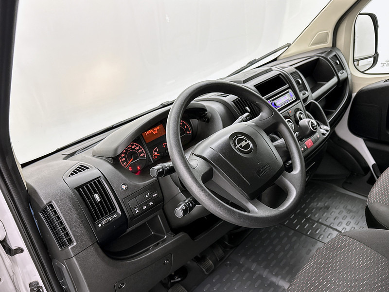 Opel Movano 2.2D 140pk Meubelbak Bakwagen met Laadklep Achteruitrijcamera Cruise Control - Koffer Transporter: das Bild 5 Opel Movano 2.2D 140pk Meubelbak Bakwagen met Laadklep Achteruitrijcamera Cruise Control - Koffer Transporter: das Bild 5