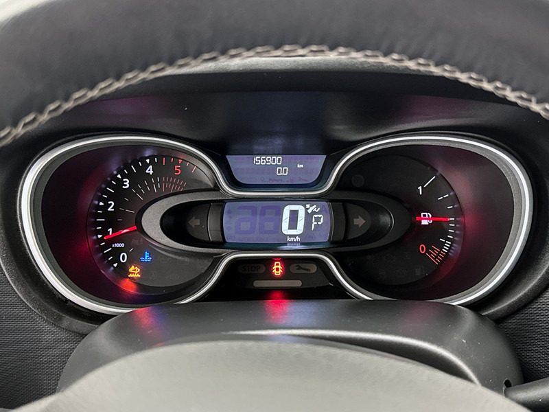 Renault Trafic 2.0 dCi 145 T29 L2H1 DC Luxe Dubbele cabine Navigatie Automaat Led koplampen Trekhaak - Kleintransporter, Transporter mit Doppelkabine: das Bild 5 Renault Trafic 2.0 dCi 145 T29 L2H1 DC Luxe Dubbele cabine Navigatie Automaat Led koplampen Trekhaak - Kleintransporter, Transporter mit Doppelkabine: das Bild 5