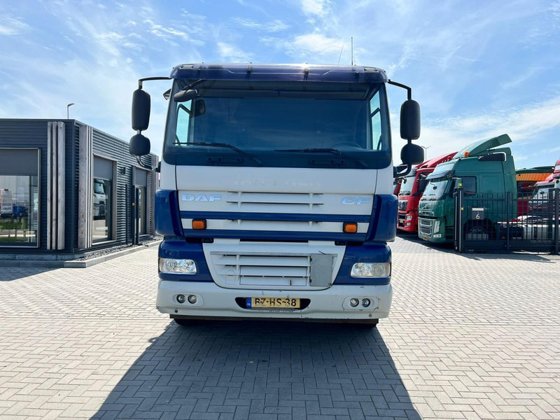 DAF CF 410 8x2 Palfinger PK42502 Remote controle / 8x2 - Autokran: das Bild 2 DAF CF 410 8x2 Palfinger PK42502 Remote controle / 8x2 - Autokran: das Bild 2