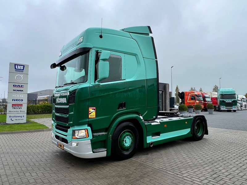 Scania R450 NGS 4x2 Trekker 2x Tank / Full Spoiler / Smarttachograaf - Sattelzugmaschine: das Bild 1 Scania R450 NGS 4x2 Trekker 2x Tank / Full Spoiler / Smarttachograaf - Sattelzugmaschine: das Bild 1