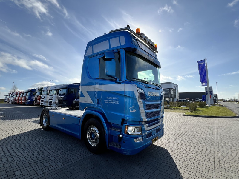 Scania R450 NGS 4x2 Trekker PTO-Prep. / LED - Sattelzugmaschine: das Bild 3 Scania R450 NGS 4x2 Trekker PTO-Prep. / LED - Sattelzugmaschine: das Bild 3