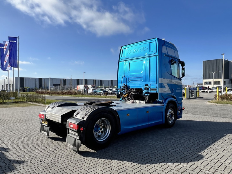 Scania R450 NGS 4x2 Trekker PTO-Prep. / LED - Sattelzugmaschine: das Bild 5 Scania R450 NGS 4x2 Trekker PTO-Prep. / LED - Sattelzugmaschine: das Bild 5