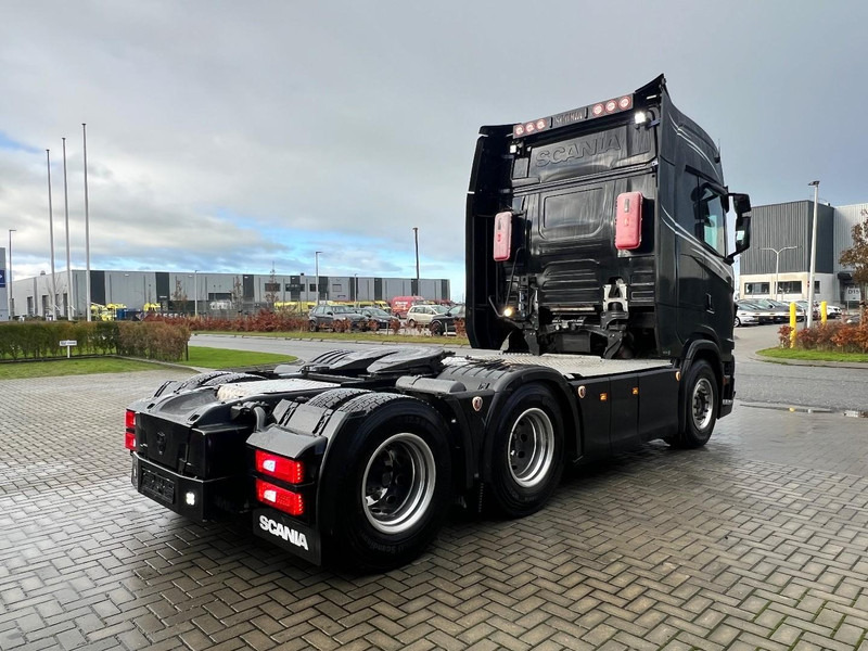 Scania S730 6x4 Trekker Retarder / Special Interior - Sattelzugmaschine: das Bild 5 Scania S730 6x4 Trekker Retarder / Special Interior - Sattelzugmaschine: das Bild 5