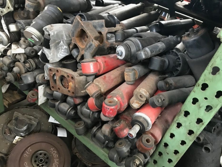 Amortizoare camion din dezmembrari - Stoßdämpfer für LKW: das Bild 3 Amortizoare camion din dezmembrari - Stoßdämpfer für LKW: das Bild 3