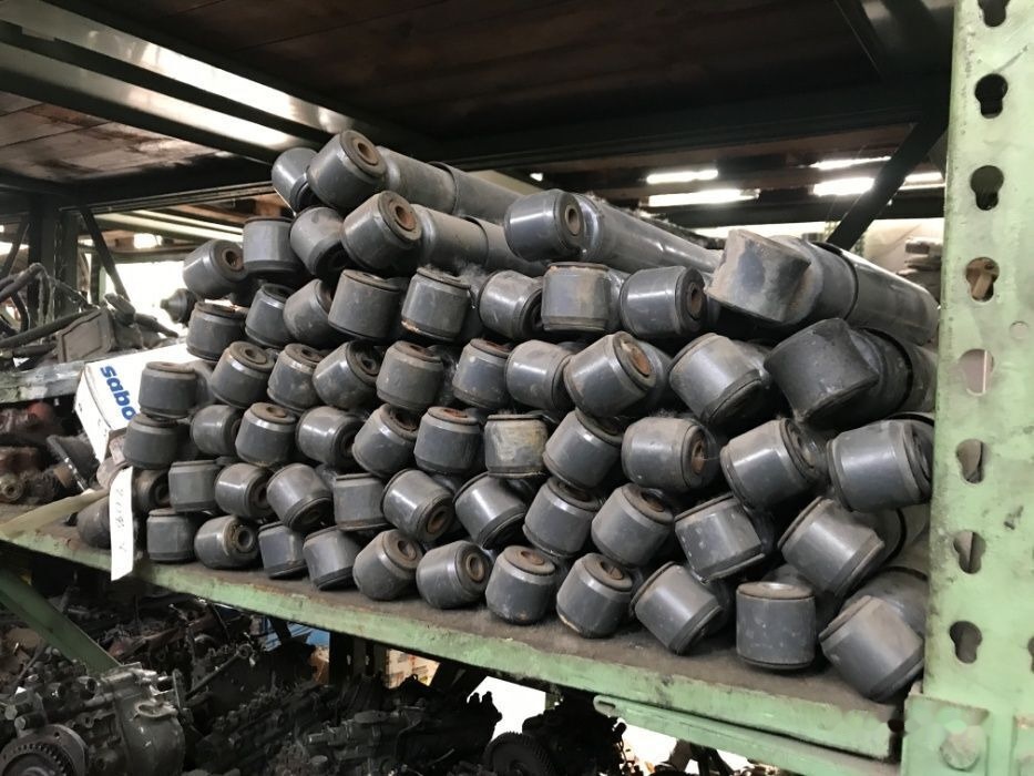 Amortizoare camion din dezmembrari - Stoßdämpfer für LKW: das Bild 1 Amortizoare camion din dezmembrari - Stoßdämpfer für LKW: das Bild 1