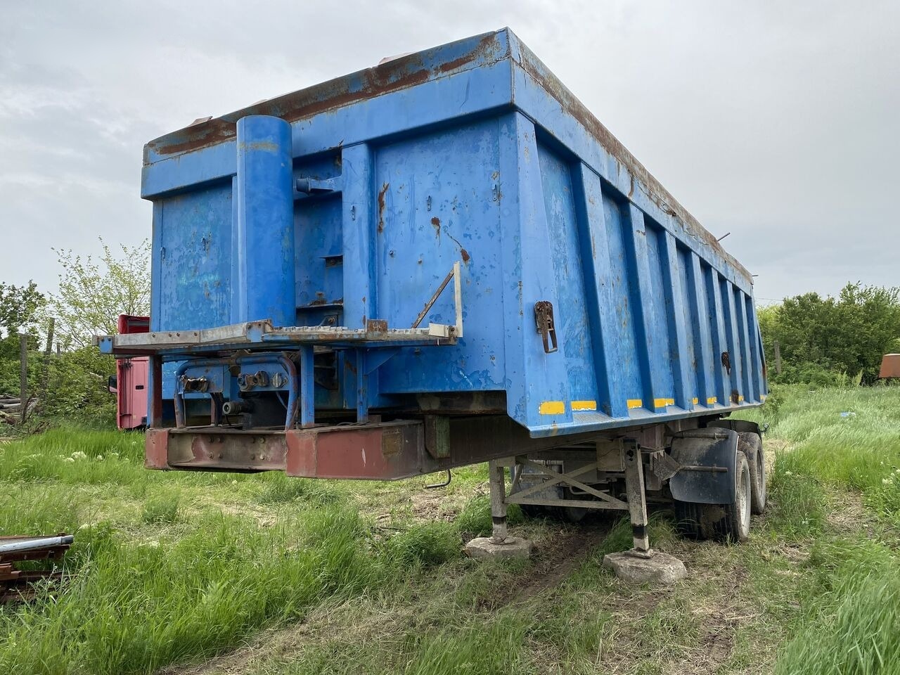 Langendorf SKS18/25// BASCULA FIER - Kipper Auflieger: das Bild 1 Langendorf SKS18/25// BASCULA FIER - Kipper Auflieger: das Bild 1