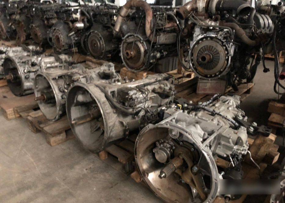 Mercedes-Benz Actros MP1 MP2 MP3 - Motor für LKW: das Bild 4 Mercedes-Benz Actros MP1 MP2 MP3 - Motor für LKW: das Bild 4