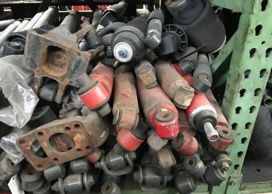 - Stoßdämpfer für LKW: das Bild 5 - Stoßdämpfer für LKW: das Bild 5