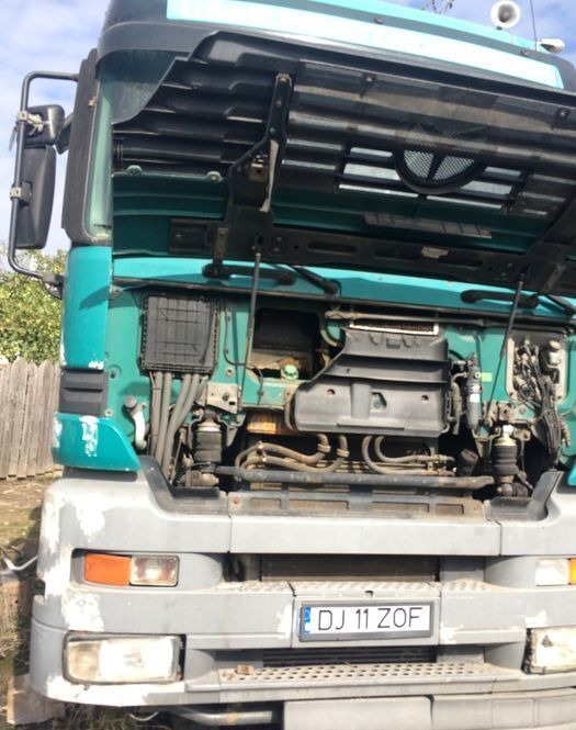 Mercedes-Benz (Magarus, Actros, Axor, Atego) - Sattelzugmaschine: das Bild 4 Mercedes-Benz (Magarus, Actros, Axor, Atego) - Sattelzugmaschine: das Bild 4