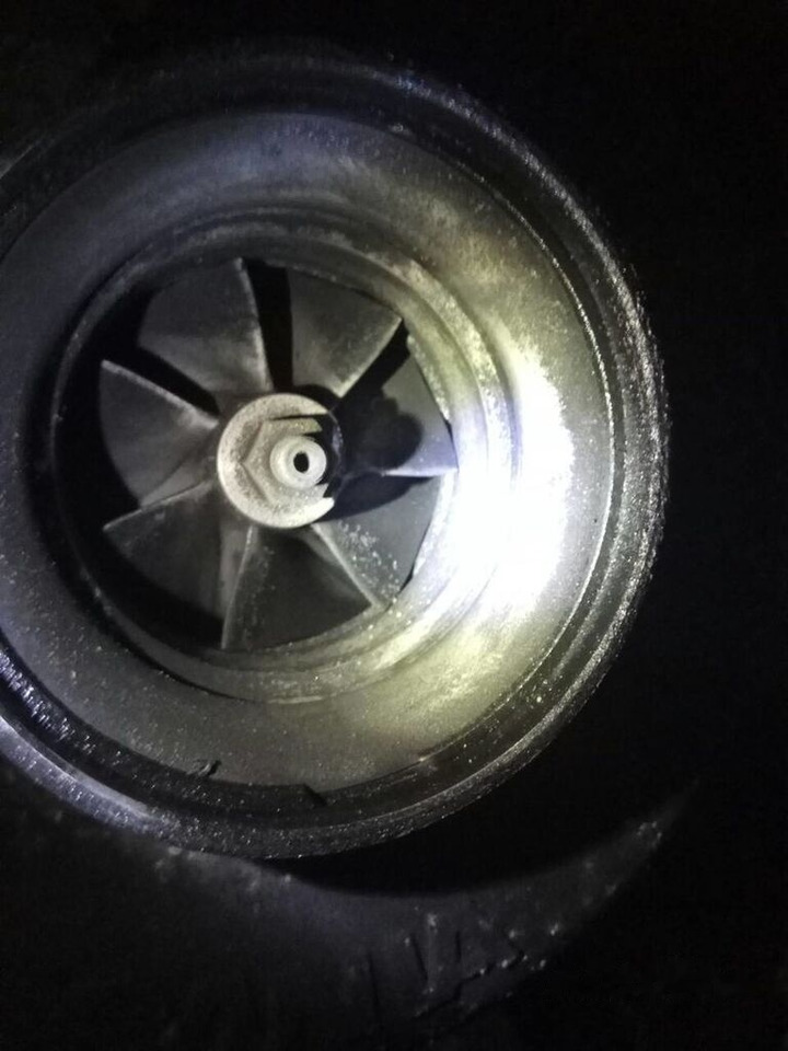 Scania DC1214 HPI Scania R 420 HPI E3 - Motor für LKW: das Bild 4 Scania DC1214 HPI Scania R 420 HPI E3 - Motor für LKW: das Bild 4