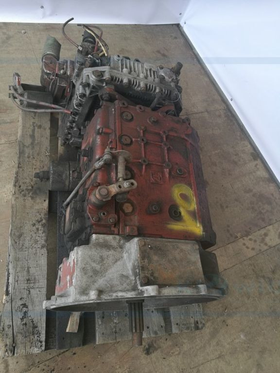 ZF S6-90 - Getriebe für Bus: das Bild 4 ZF S6-90 - Getriebe für Bus: das Bild 4