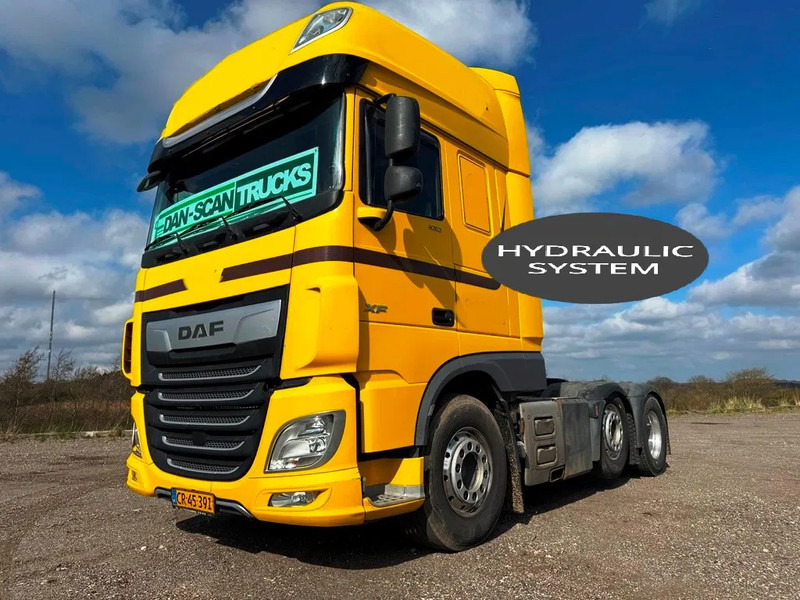 DAF XF 530 Twensteer 6x2/4. Hydr. system. - Sattelzugmaschine: das Bild 2 DAF XF 530 Twensteer 6x2/4. Hydr. system. - Sattelzugmaschine: das Bild 2