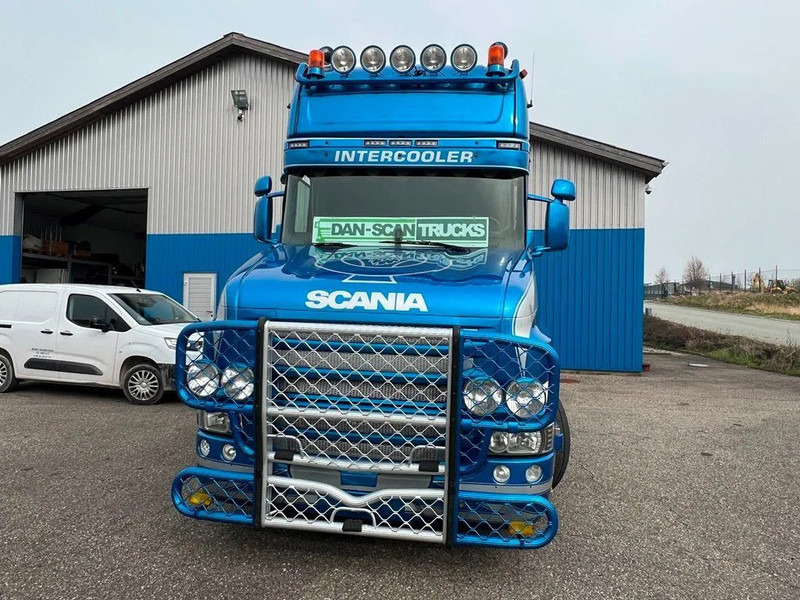 Scania T520 V8 Speciel interior. Air / Air suspension. Opticruise / Retarder .PTO on Engine and gearbox. New Hydr. system. - Sattelzugmaschine: das Bild 5 Scania T520 V8 Speciel interior. Air / Air suspension. Opticruise / Retarder .PTO on Engine and gearbox. New Hydr. system. - Sattelzugmaschine: das Bild 5