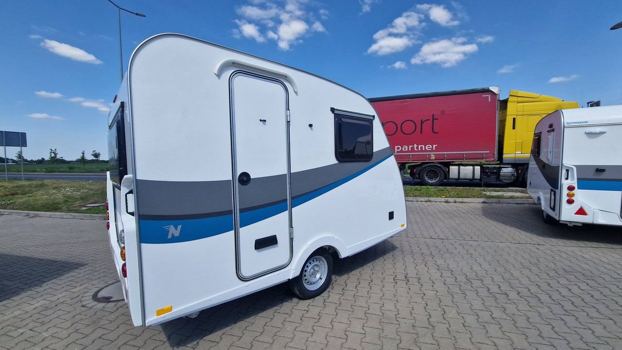 N-SPORT Niewiadów Kempingowa dla 3 osób DMC 750kg. - Wohnwagen: das Bild 3 N-SPORT Niewiadów Kempingowa dla 3 osób DMC 750kg. - Wohnwagen: das Bild 3