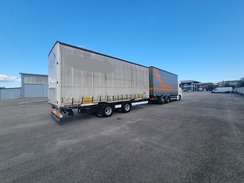 AUTOCARRO PORTACASSE - 2016 - 781000 km MAN TGX 26.440 6x2 - Plane LKW, Planenanhänger: das Bild 4 AUTOCARRO PORTACASSE - 2016 - 781000 km MAN TGX 26.440 6x2 - Plane LKW, Planenanhänger: das Bild 4