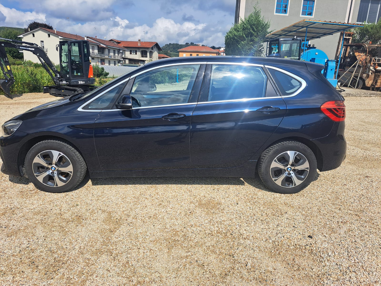 BMW 216 D ACTIVE TOURER - Limousine: das Bild 2 BMW 216 D ACTIVE TOURER - Limousine: das Bild 2