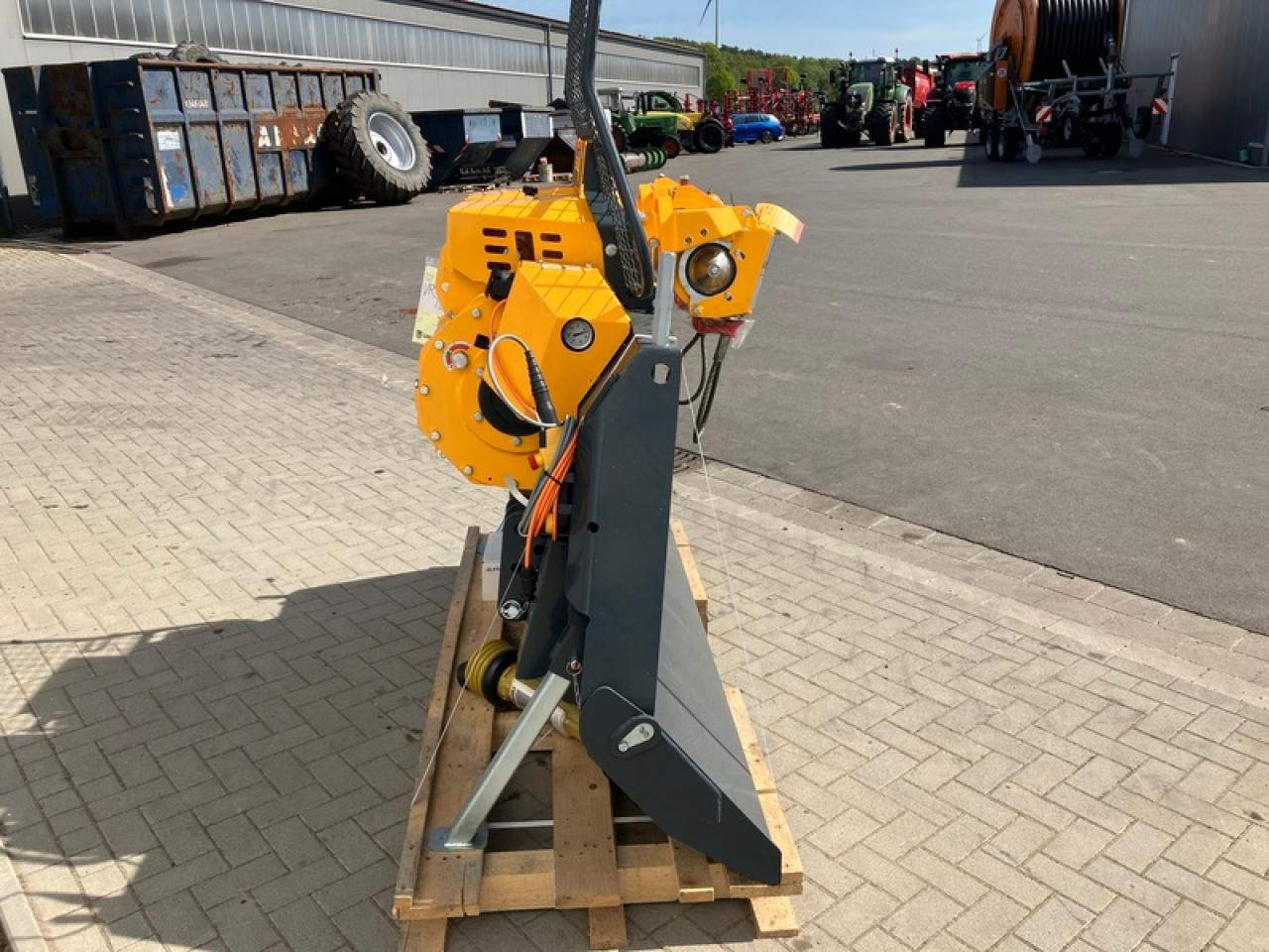2 X 85 G UNIFOREST DOPPELWINDE - Seilwinde für Forsttechnik: das Bild 3 2 X 85 G UNIFOREST DOPPELWINDE - Seilwinde für Forsttechnik: das Bild 3