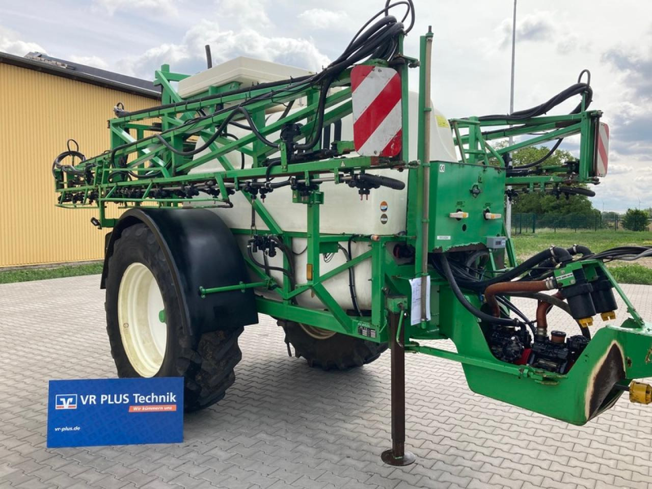 D4027 - Anhängespritze: das Bild 4 D4027 - Anhängespritze: das Bild 4