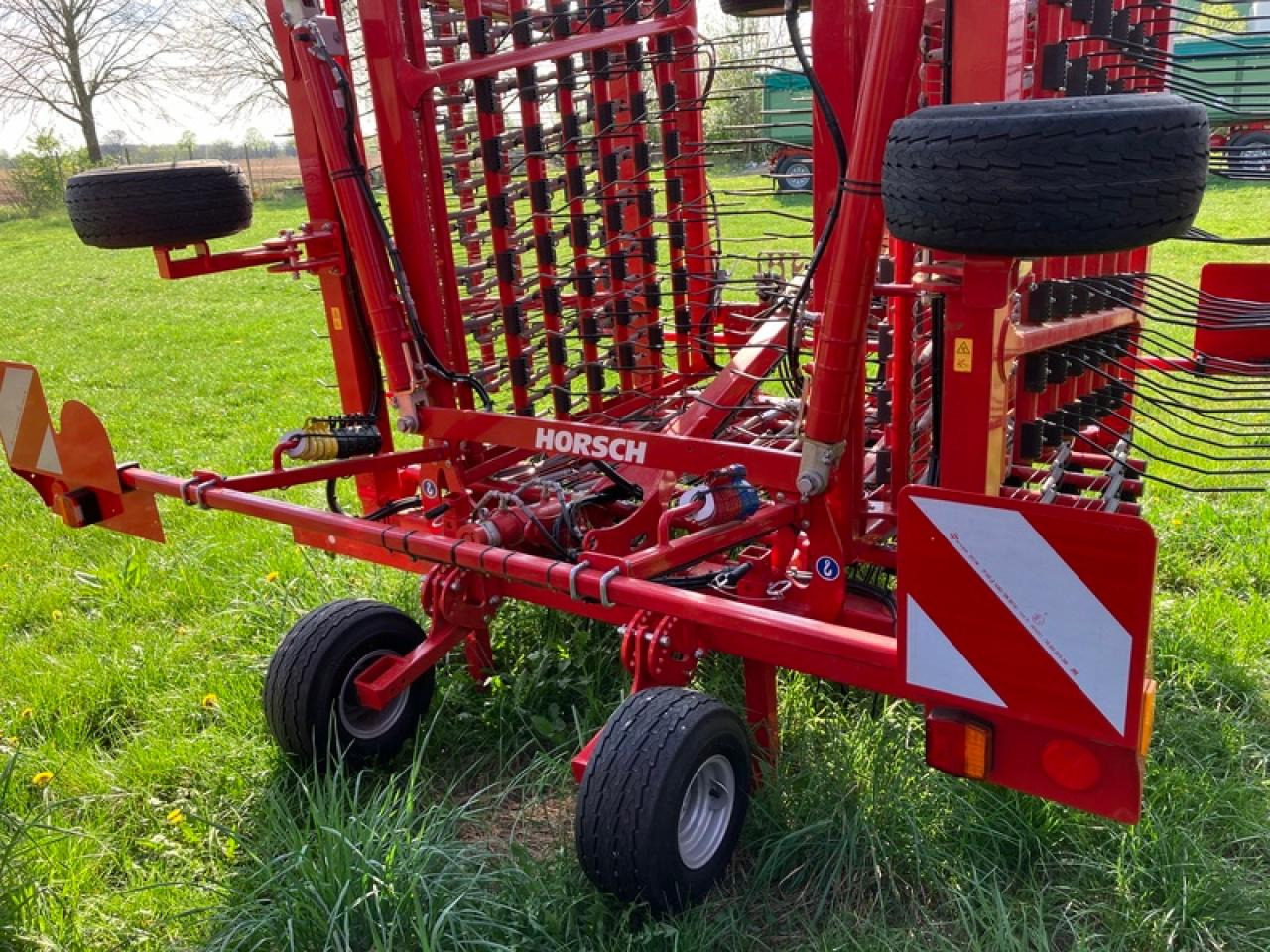 Horsch CURA 13.5 ST - Technik für Bodenbearbeitung: das Bild 4 Horsch CURA 13.5 ST - Technik für Bodenbearbeitung: das Bild 4