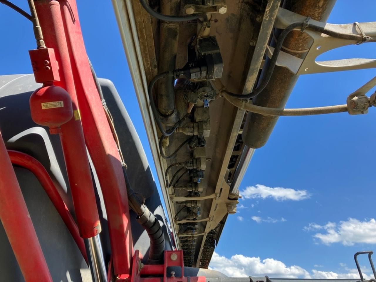 Horsch LEEB 12 TD CCS PRO + PWM!!! 44K HA - Anhängespritze: das Bild 5 Horsch LEEB 12 TD CCS PRO + PWM!!! 44K HA - Anhängespritze: das Bild 5