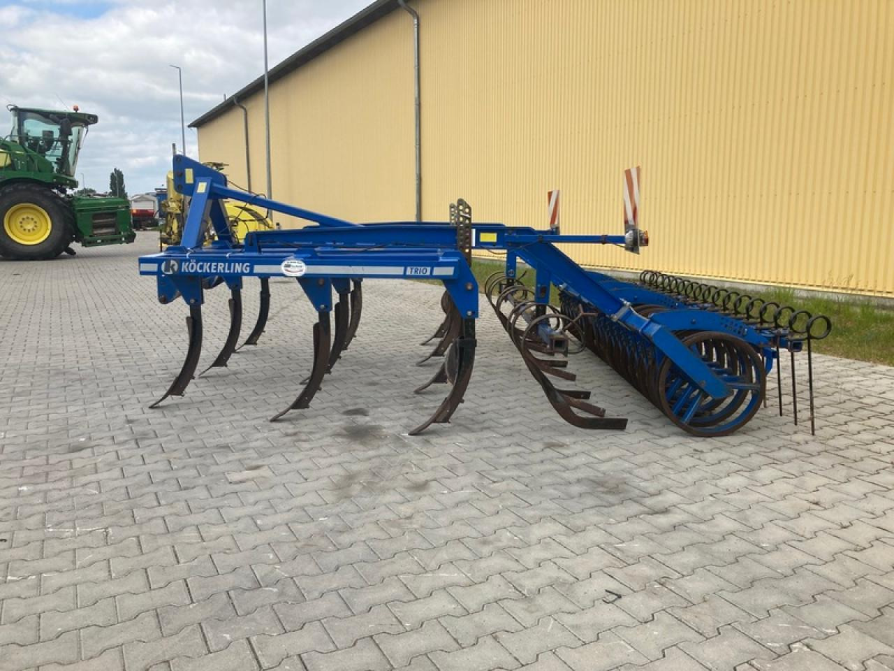 Köckerling TRIO 300 - Grubber: das Bild 2 Köckerling TRIO 300 - Grubber: das Bild 2