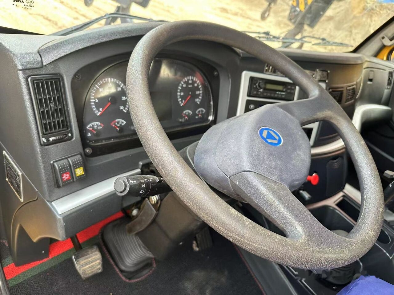 XCMG QY90K QY100K-II 90T 100T 90ton 100ton 80 70 50 - Mobilkran: das Bild 5 XCMG QY90K QY100K-II 90T 100T 90ton 100ton 80 70 50 - Mobilkran: das Bild 5