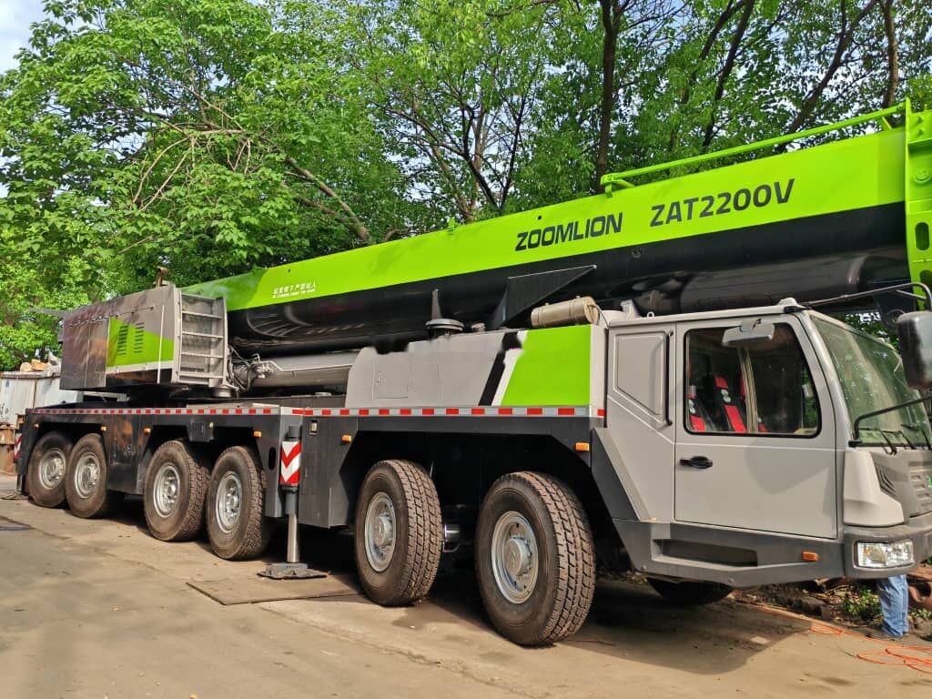 Zoomlion ZTC2200V 220T 220ton - Mobilkran: das Bild 1 Zoomlion ZTC2200V 220T 220ton - Mobilkran: das Bild 1