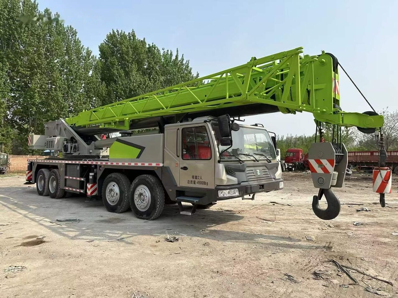 Zoomlion ZTC700V ZTC800V ZTC900V 50T 70T 80T 100T - Mobilkran: das Bild 2 Zoomlion ZTC700V ZTC800V ZTC900V 50T 70T 80T 100T - Mobilkran: das Bild 2