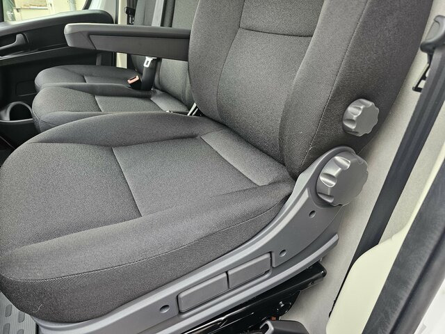 FIAT Ducato 35 140 Serie10-9.2 Modell 25 L2H1 sofort - Kastenwagen: das Bild 3 FIAT Ducato 35 140 Serie10-9.2 Modell 25 L2H1 sofort - Kastenwagen: das Bild 3