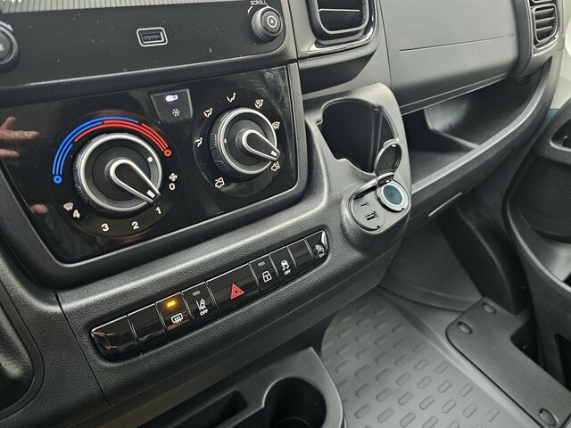 NEU: Kastenwagen FIAT Ducato 35 Automatik L3H2 13m³ LED 260° CarPlay...: das Bild 11