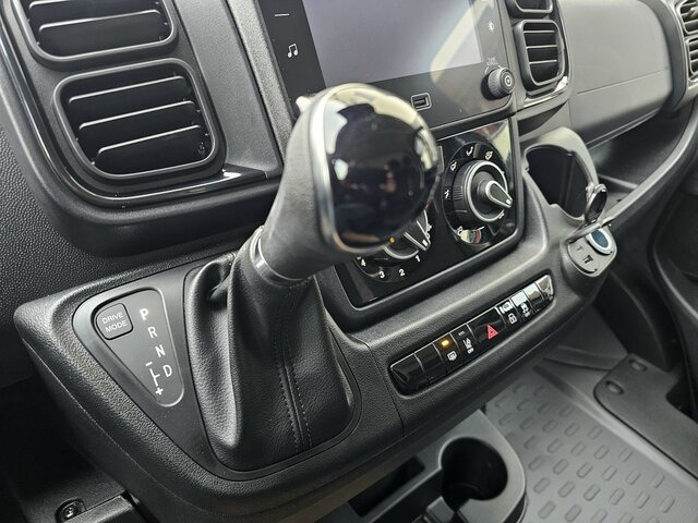 NEU: Kastenwagen FIAT Ducato 35 Automatik L3H2 13m³ LED 260° CarPlay...: das Bild 13