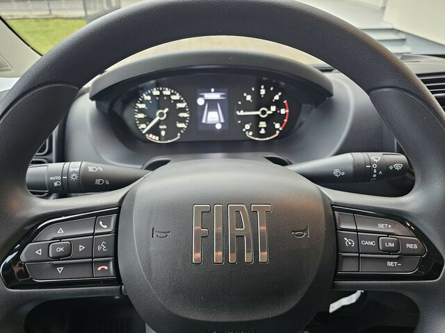 FIAT Ducato 35 Automatik L3H2 13m³ LED 260° CarPlay... - Kastenwagen: das Bild 4 FIAT Ducato 35 Automatik L3H2 13m³ LED 260° CarPlay... - Kastenwagen: das Bild 4