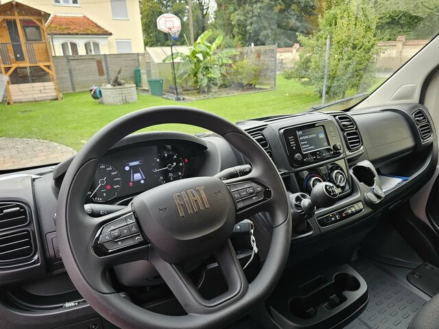 FIAT Ducato MAXI 140 Serie 9.2 2025 L5 Doppelkabine - Pritsche Transporter, Transporter mit Doppelkabine: das Bild 3 FIAT Ducato MAXI 140 Serie 9.2 2025 L5 Doppelkabine - Pritsche Transporter, Transporter mit Doppelkabine: das Bild 3