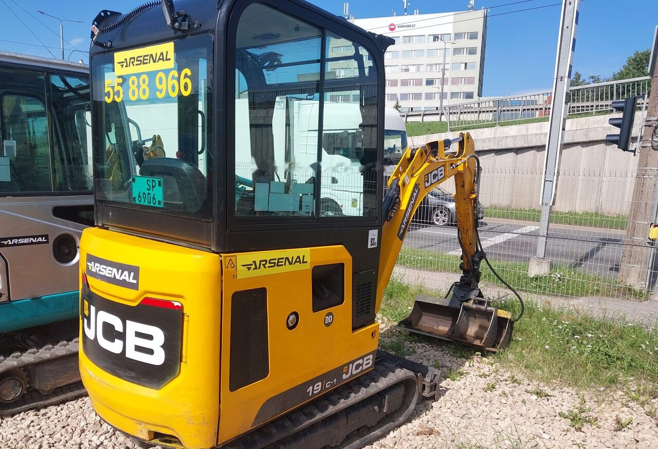 JCB 19 C! - Minibagger: das Bild 1 JCB 19 C! - Minibagger: das Bild 1