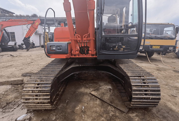 12ton hitachi ex120-5 excavator for sale used crawler digger machine SECOND HAND hitachi ex120-5 excavator for sale - Kettenbagger: das Bild 5 12ton hitachi ex120-5 excavator for sale used crawler digger machine SECOND HAND hitachi ex120-5 excavator for sale - Kettenbagger: das Bild 5