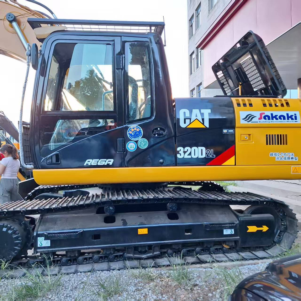 CAT 320D2L Excavator - Kettenbagger: das Bild 2 CAT 320D2L Excavator - Kettenbagger: das Bild 2