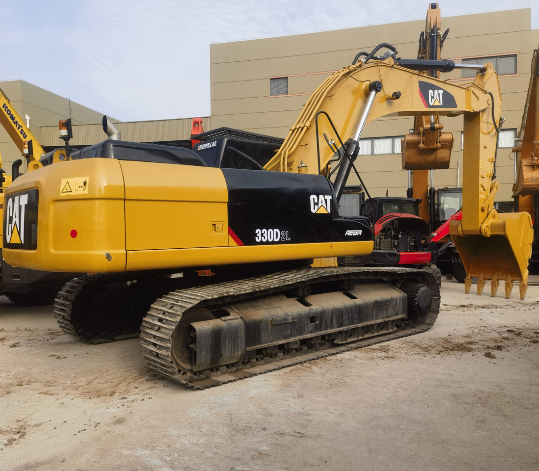 CAT 330D2L Excavator - Kettenbagger: das Bild 2 CAT 330D2L Excavator - Kettenbagger: das Bild 2