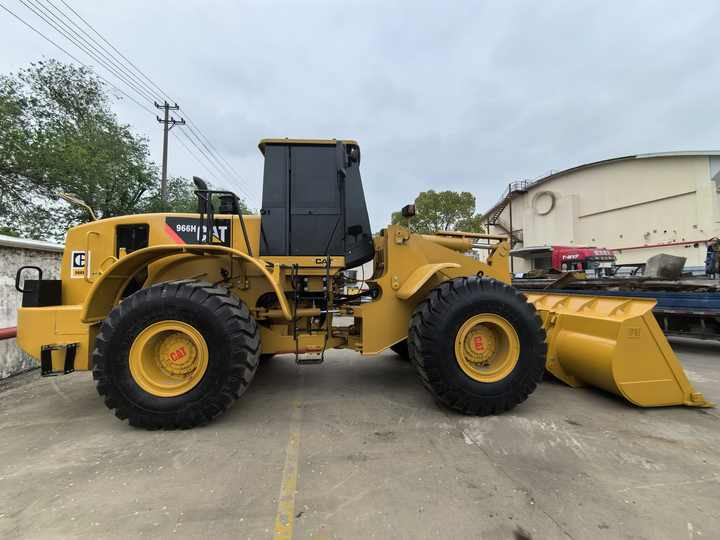 CAT 966H 950H wheel Loader For Sale Used Loaders Caterpillar second hand 966H Wheel Loader for sale - Radlader: das Bild 3 CAT 966H 950H wheel Loader For Sale Used Loaders Caterpillar second hand 966H Wheel Loader for sale - Radlader: das Bild 3
