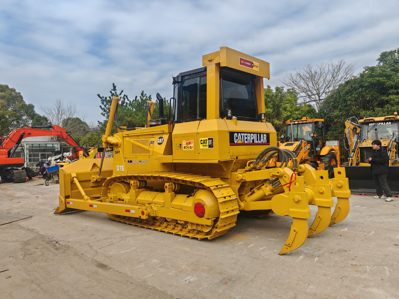 CAT D7G Bulldozer - Bulldozer: das Bild 1 CAT D7G Bulldozer - Bulldozer: das Bild 1