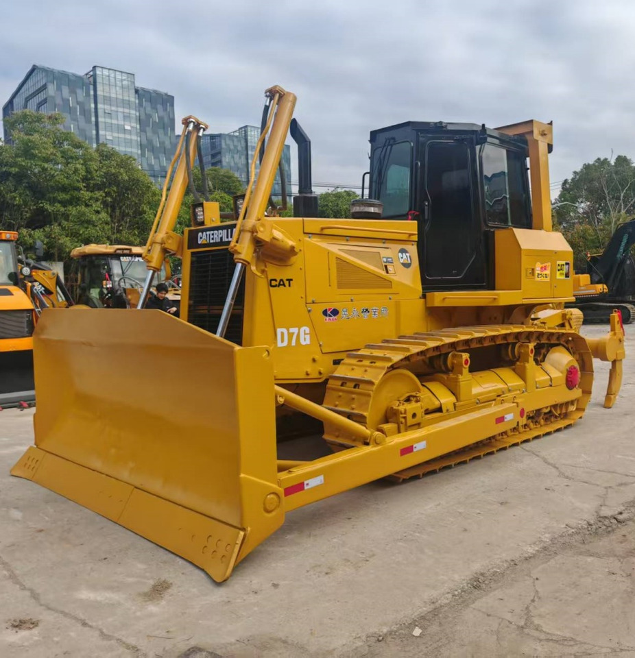 CAT D7G Dozer - Bulldozer: das Bild 1 CAT D7G Dozer - Bulldozer: das Bild 1
