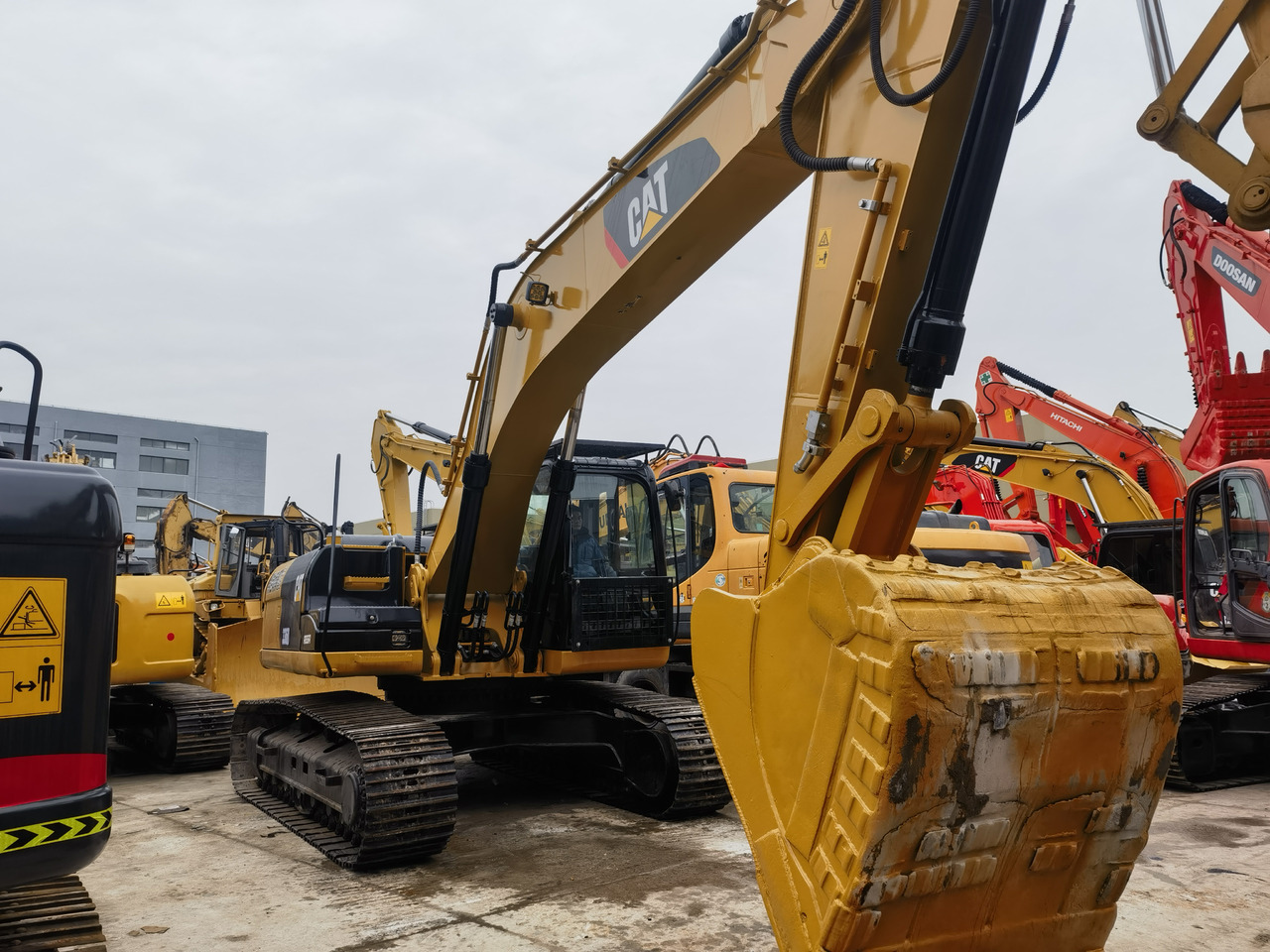 CATERPILLAR 336 D - Kettenbagger: das Bild 3 CATERPILLAR 336 D - Kettenbagger: das Bild 3