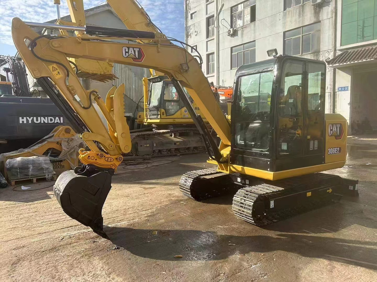 CATERPILLAR CAT 306E2 TRACKED EXCAVATOR - Minibagger: das Bild 2 CATERPILLAR CAT 306E2 TRACKED EXCAVATOR - Minibagger: das Bild 2