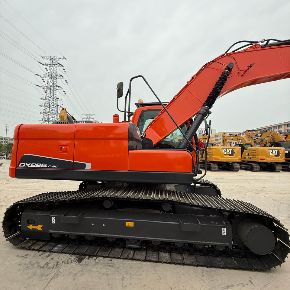 Doosan Dx225 Crawler Excavator - Kettenbagger: das Bild 3 Doosan Dx225 Crawler Excavator - Kettenbagger: das Bild 3